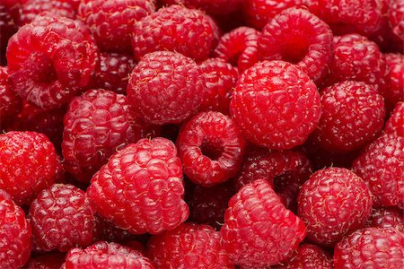 simsearch:400-07667203,k - Background from ripe berries of raspberry Stock Photo - Budget Royalty-Free & Subscription, Code: 400-08735903