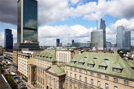 simsearch:400-08730397,k - Old residences and modern office buildings at Warsaw city center. Photographie de stock - Aubaine LD & Abonnement, Code: 400-08730396