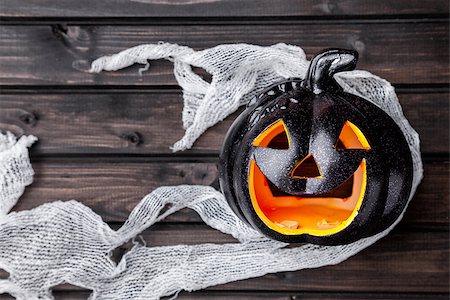 simsearch:400-04297954,k - Traditional, spooky and scary halloween holiday background Stockbilder - Microstock & Abonnement, Bildnummer: 400-08754483