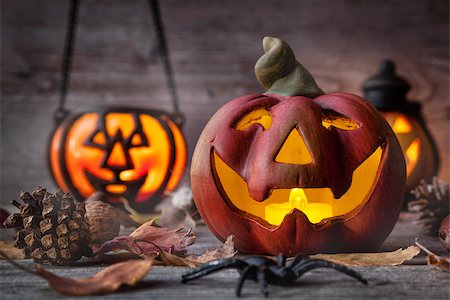 simsearch:400-04297954,k - Traditional, spooky and scary halloween holiday background Stockbilder - Microstock & Abonnement, Bildnummer: 400-08754496