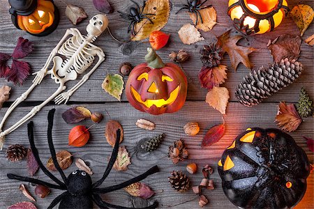 simsearch:400-04297954,k - Traditional, spooky and scary halloween holiday background Stockbilder - Microstock & Abonnement, Bildnummer: 400-08754500