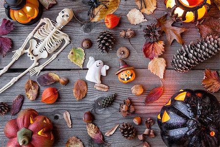 simsearch:400-04297954,k - Traditional, spooky and scary halloween holiday background Stockbilder - Microstock & Abonnement, Bildnummer: 400-08754501