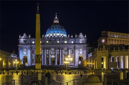 simsearch:400-08707021,k - St. Peter Basilica is a church in the Renaissance style located in the Vatican City. Evening Stock Photo - Budget Royalty-Free & Subscription, Code: 400-08755406