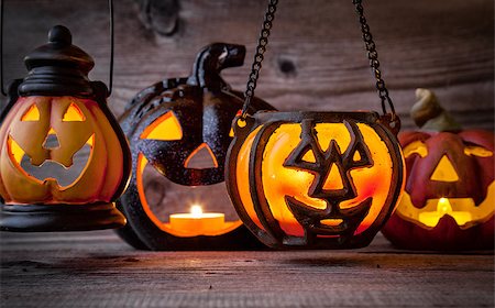 simsearch:400-04297954,k - Traditional, spooky and scary halloween holiday background Stockbilder - Microstock & Abonnement, Bildnummer: 400-08755946