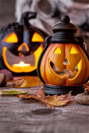 simsearch:400-04297954,k - Traditional, spooky and scary halloween holiday background Stockbilder - Microstock & Abonnement, Bildnummer: 400-08755948