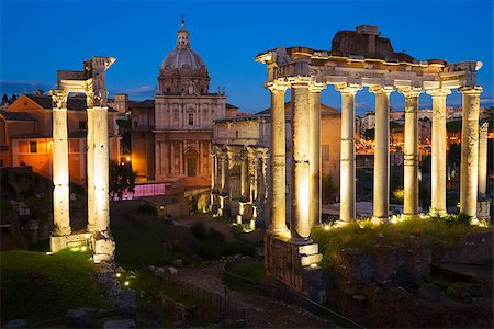 simsearch:400-05750797,k - Roman Forum - ancient ruins in Rome at night, Italy Photographie de stock - Aubaine LD & Abonnement, Code: 400-08759739