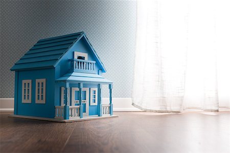 dollhouse room - Blue wooden model house next to a window with curtain on wooden floor. Foto de stock - Super Valor sin royalties y Suscripción, Código: 400-08753383