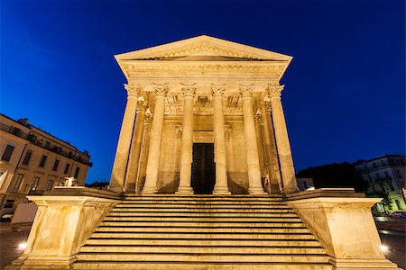 simsearch:400-08887795,k - Maison Carree in Nimes. Nimes, Occitanie, France. Stock Photo - Budget Royalty-Free & Subscription, Code: 400-08777409