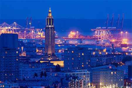 Panorama of Le Havre at night. Le Havre, Normandy, France Foto de stock - Super Valor sin royalties y Suscripción, Código: 400-08772534