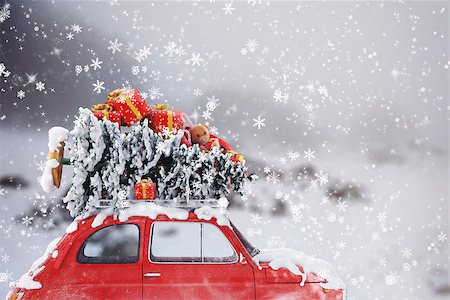 3D Rendering car with Christmas tree and gifts on the roof Stock Photo - Budget Royalty-Free & Subscription, Code: 400-08789399