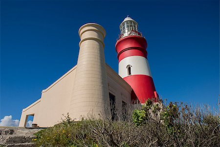 A side view of the lighthouse at Cape Agulhas showing one of the two towers. Photographie de stock - Aubaine LD & Abonnement, Code: 400-08795094