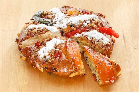 epiphany cake - Bolo Rei is a traditional portuguese Christmas cake made with candid fruit. Stock Photo - Budget Royalty-Free & Subscription, Code: 400-08811935