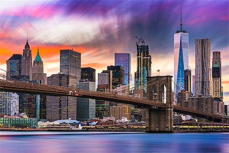 simsearch:400-08813469,k - New York City skyline with the Brooklyn Bridge and Financial district on the East River. Stock Photo - Budget Royalty-Free & Subscription, Code: 400-08813474