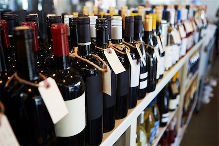 simsearch:693-03314446,k - Bottles Of Wine On Display In Delicatessen Stock Photo - Budget Royalty-Free & Subscription, Code: 400-08838420