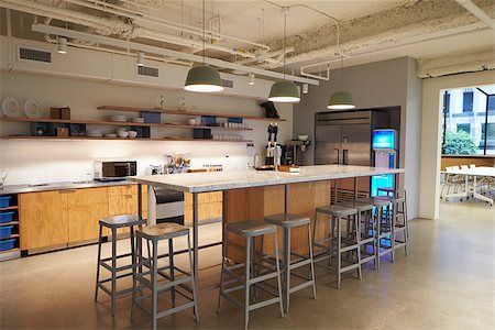 Kitchen area in corporate business cafeteria, Los Angeles Photographie de stock - Aubaine LD & Abonnement, Code: 400-08838760