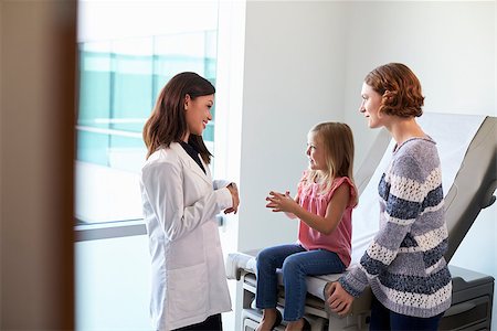 simsearch:400-04021788,k - Pediatrician Meeting With Mother And Child In Exam Room Stock Photo - Budget Royalty-Free & Subscription, Code: 400-08839473