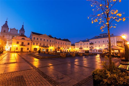 simsearch:400-08887795,k - Rain on Market Square in Piotrkow Trybunalski. Piotrkow Trybunalski, Lodz, Poland. Stock Photo - Budget Royalty-Free & Subscription, Code: 400-08831342