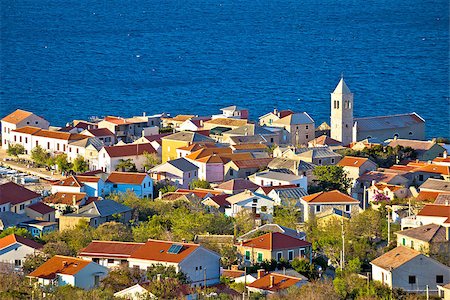 simsearch:400-07175405,k - Green nature and blue sea, view of Town of Vinjerac watefront view, Dalmatia, Croatia Foto de stock - Royalty-Free Super Valor e Assinatura, Número: 400-08832364
