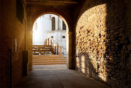 simsearch:400-05159849,k - Arch and old brick walls in Venice, Italy Stock Photo - Budget Royalty-Free & Subscription, Code: 400-08864559