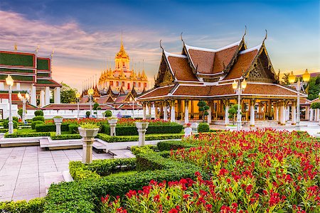 Wat Ratchanatdaram Temple in Bangkok, Thailand. Foto de stock - Super Valor sin royalties y Suscripción, Código: 400-08861642