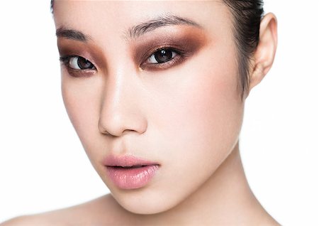 denismart (artist) - Beauty asian woman healthy cosmetic makeup portrait on white background Foto de stock - Royalty-Free Super Valor e Assinatura, Número: 400-08861668