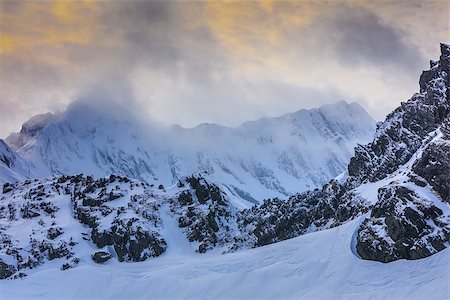 simsearch:400-07309307,k - beautiful sunset in the Fagaras Mountains, Romania Stockbilder - Microstock & Abonnement, Bildnummer: 400-08861876