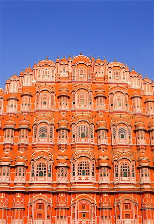 simsearch:862-03712031,k - Famous landmark Hawa Mahal (Palace of Winds, Palace of the Breeze), Jaipur, India Photographie de stock - Aubaine LD & Abonnement, Code: 400-08862815