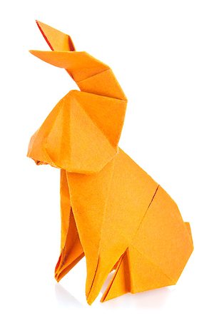 simsearch:400-09170569,k - Orange easter bunny of origami, isolated on white background Foto de stock - Super Valor sin royalties y Suscripción, Código: 400-08889273