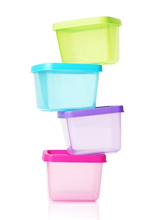 simsearch:400-04855702,k - Stack of Colorful Plastic Containers on White Background Photographie de stock - Aubaine LD & Abonnement, Code: 400-08891579