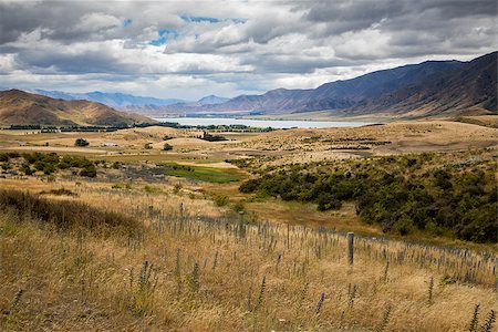 An image of the Lake Pukaki in New Zealand Photographie de stock - Aubaine LD & Abonnement, Code: 400-08919030