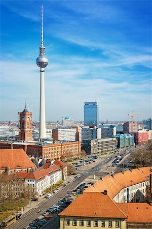simsearch:400-07034340,k - panoramic view at the berlin city center Foto de stock - Royalty-Free Super Valor e Assinatura, Número: 400-08935831