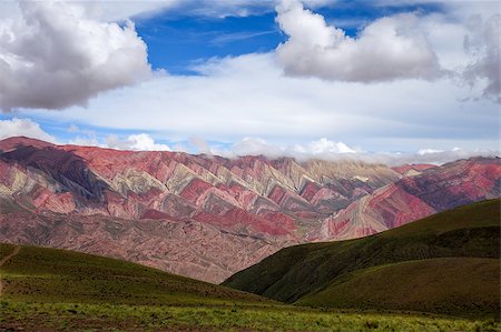 purmamarca - Serranias del Hornocal, wide colored mountains, Argentina Foto de stock - Super Valor sin royalties y Suscripción, Código: 400-08956839