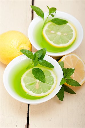 simsearch:649-07119030,k - fresh and healthy mint infusion tea tisane with lemon Stock Photo - Budget Royalty-Free & Subscription, Code: 400-08957050