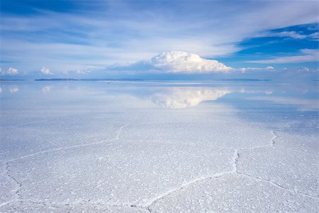 simsearch:400-08963336,k - Salar de Uyuni salt white flats desert, Andes Altiplano, Bolivia Stock Photo - Budget Royalty-Free & Subscription, Code: 400-08958268