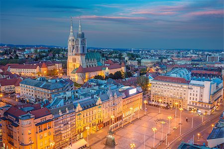 simsearch:400-08253455,k - Cityscape image of Zagreb, Croatia during twilight blue hour. Foto de stock - Super Valor sin royalties y Suscripción, Código: 400-08959908