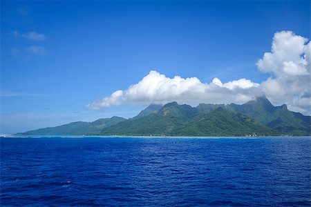 Moorea island and Pacific ocean lagoon landscape. French Polynesia Stock Photo - Budget Royalty-Free & Subscription, Code: 400-08964915