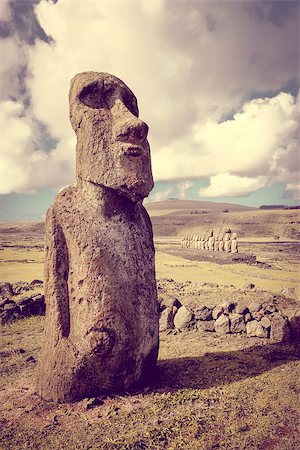 simsearch:400-09065190,k - Moai statue, ahu Tongariki, easter island, Chile Stockbilder - Microstock & Abonnement, Bildnummer: 400-08961034