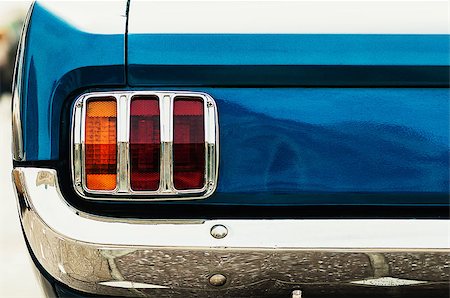 Closeup on the taillight of an old retro car. Back light and bumber. Stock Photo - Budget Royalty-Free & Subscription, Code: 400-09019316