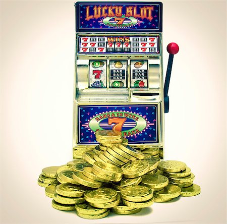 fruit machine 777 - vintage toy slot machine Stock Photo - Budget Royalty-Free & Subscription, Code: 400-09028441