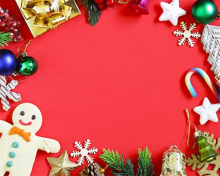 simsearch:400-07614271,k - Christmas decorations. Sweets and ornaments. Happy Holidays! Foto de stock - Super Valor sin royalties y Suscripción, Código: 400-09030306