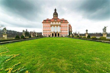 Garden in Ksiaz Castle - Poland Stock Photo - Budget Royalty-Free & Subscription, Code: 400-09030345