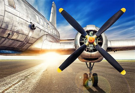 waiting for a last take off Stock Photo - Budget Royalty-Free & Subscription, Code: 400-09032503