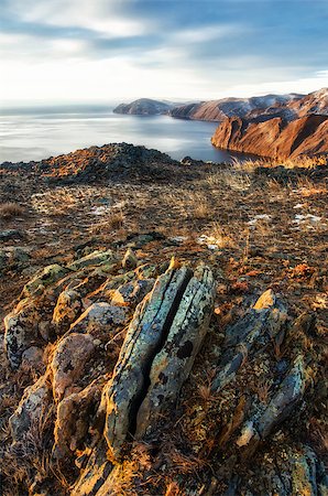 simsearch:400-09049135,k - View above big beautiful lake sunrise, Baikal lake, Russia Stockbilder - Microstock & Abonnement, Bildnummer: 400-09069229