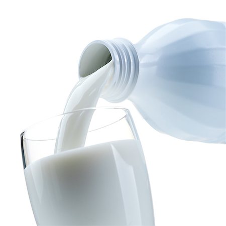 simsearch:859-03038177,k - Pouring fresh milk from a bottle into a glass: dairy and nutrition Stock Photo - Budget Royalty-Free & Subscription, Code: 400-09082205