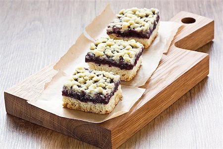 Homemade black currant crumble pie bars delicious sweet dessert Stock Photo - Budget Royalty-Free & Subscription, Code: 400-09082689