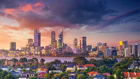 simsearch:400-08863942,k - Panoramic aerial cityscape image of Perth skyline, Australia during dramatic sunset. Photographie de stock - Aubaine LD & Abonnement, Code: 400-09119727