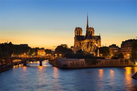 Notre Dame de Paris in the evening, France Stock Photo - Budget Royalty-Free & Subscription, Code: 400-09112545