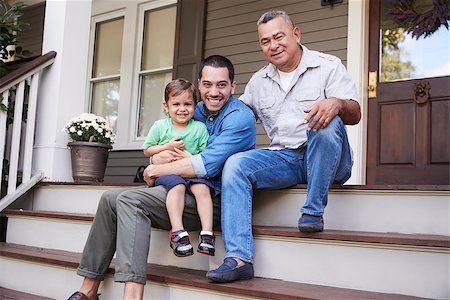 quartiere latino - Male Multi Generation Family Sitting On Steps in Front Of House Photographie de stock - Aubaine LD & Abonnement, Code: 400-09122534