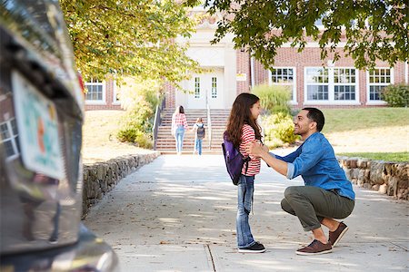 Father Dropping Off Daughter In Front Of School Gates Stock Photo - Budget Royalty-Free & Subscription, Code: 400-09122577