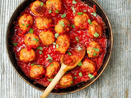 simsearch:400-07955620,k - close up of rustic italian meatball in tomato sauce Stock Photo - Budget Royalty-Free & Subscription, Code: 400-09151417